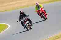 Vintage-motorcycle-club;eventdigitalimages;mallory-park;mallory-park-trackday-photographs;no-limits-trackdays;peter-wileman-photography;trackday-digital-images;trackday-photos;vmcc-festival-1000-bikes-photographs
